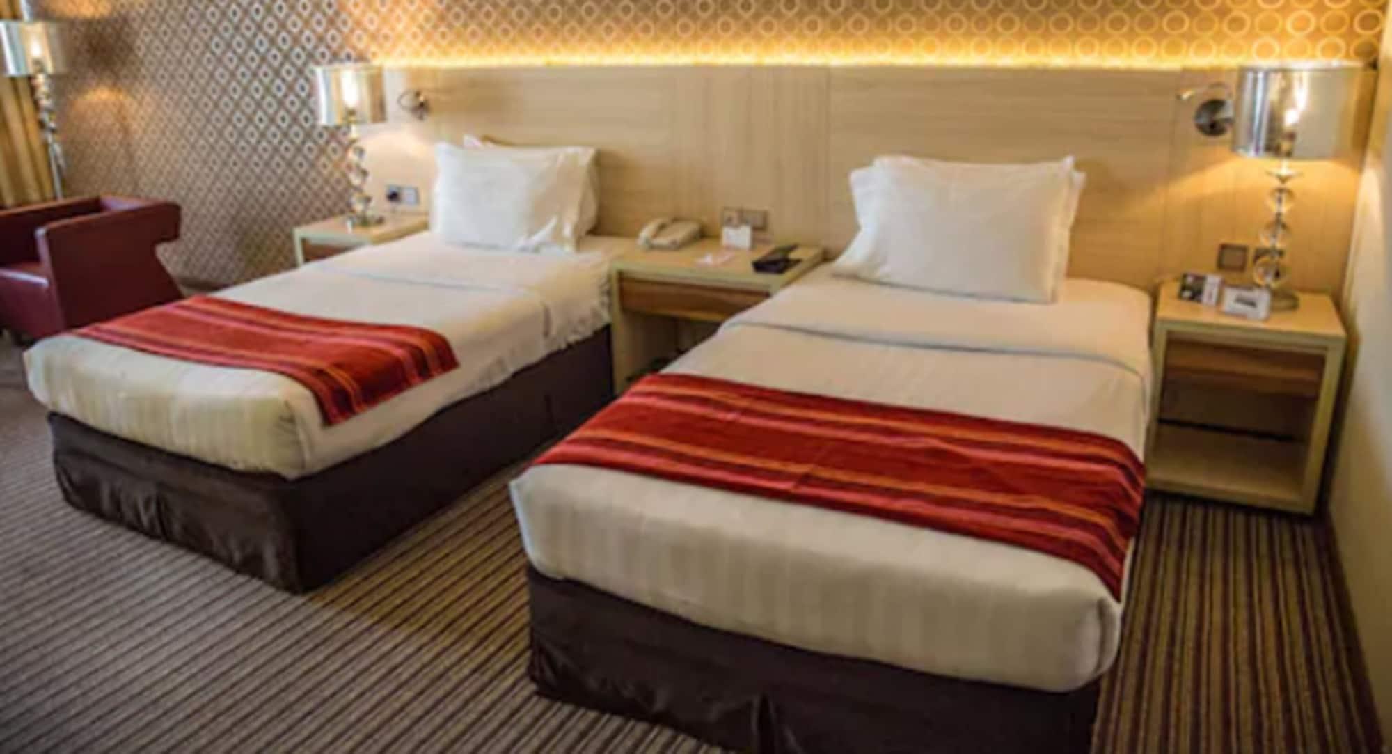 Saffron Boutique Hotel Dubai Bagian luar foto