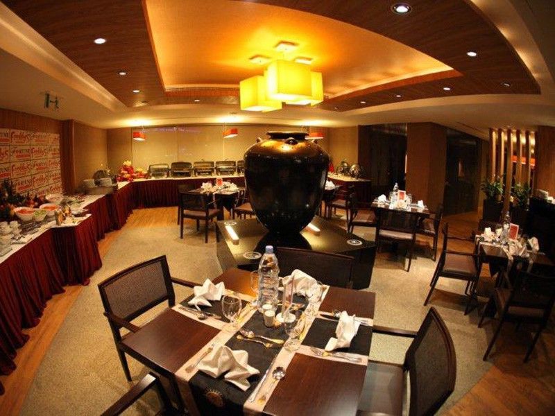 Saffron Boutique Hotel Dubai Bagian luar foto