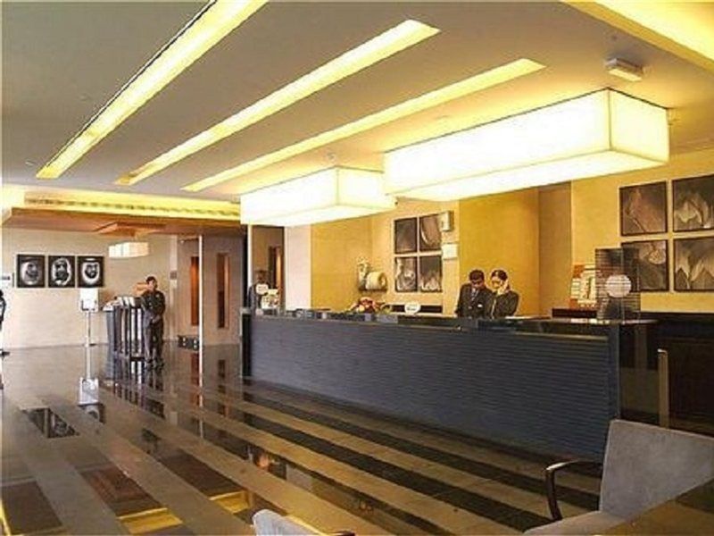 Saffron Boutique Hotel Dubai Bagian luar foto