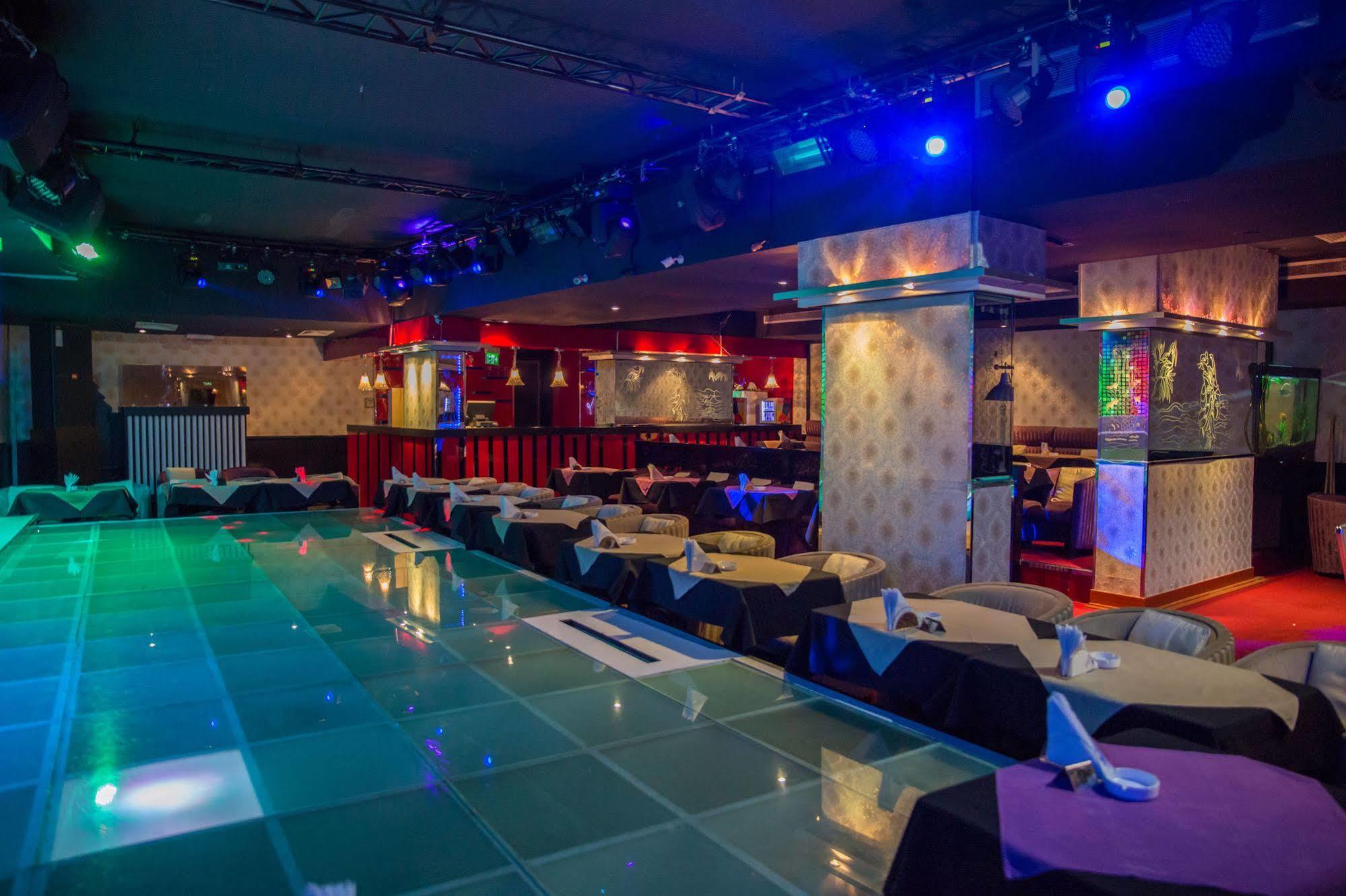 Saffron Boutique Hotel Dubai Bagian luar foto